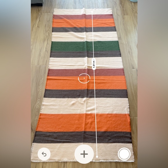 Zara blanket - Picture 5 of 5